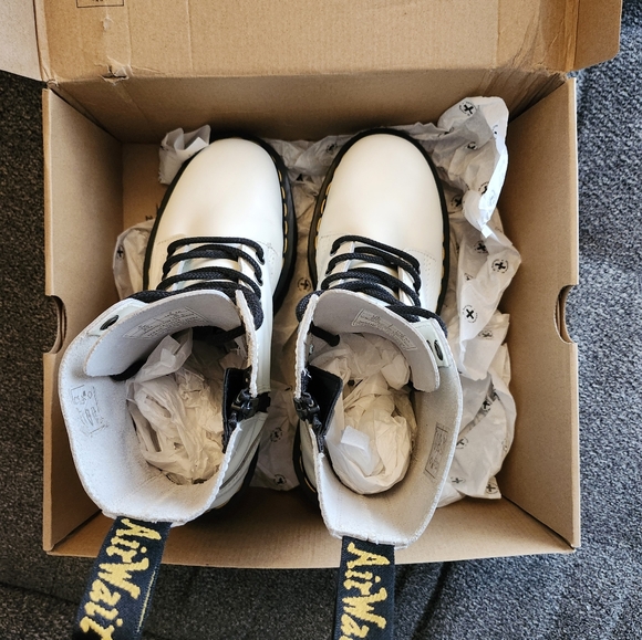 Dr Marten Jadon Boot 8W - Picture 10 of 15